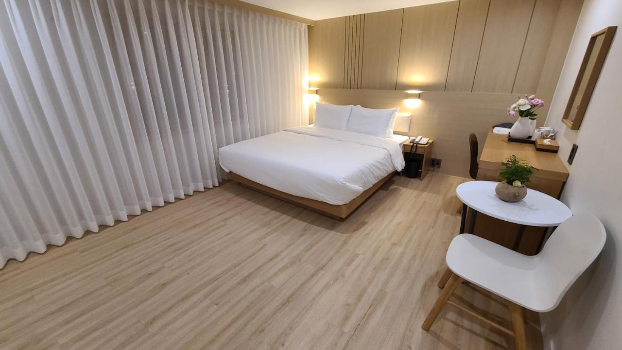 Hotel Andrest Пусан Екстер'єр фото