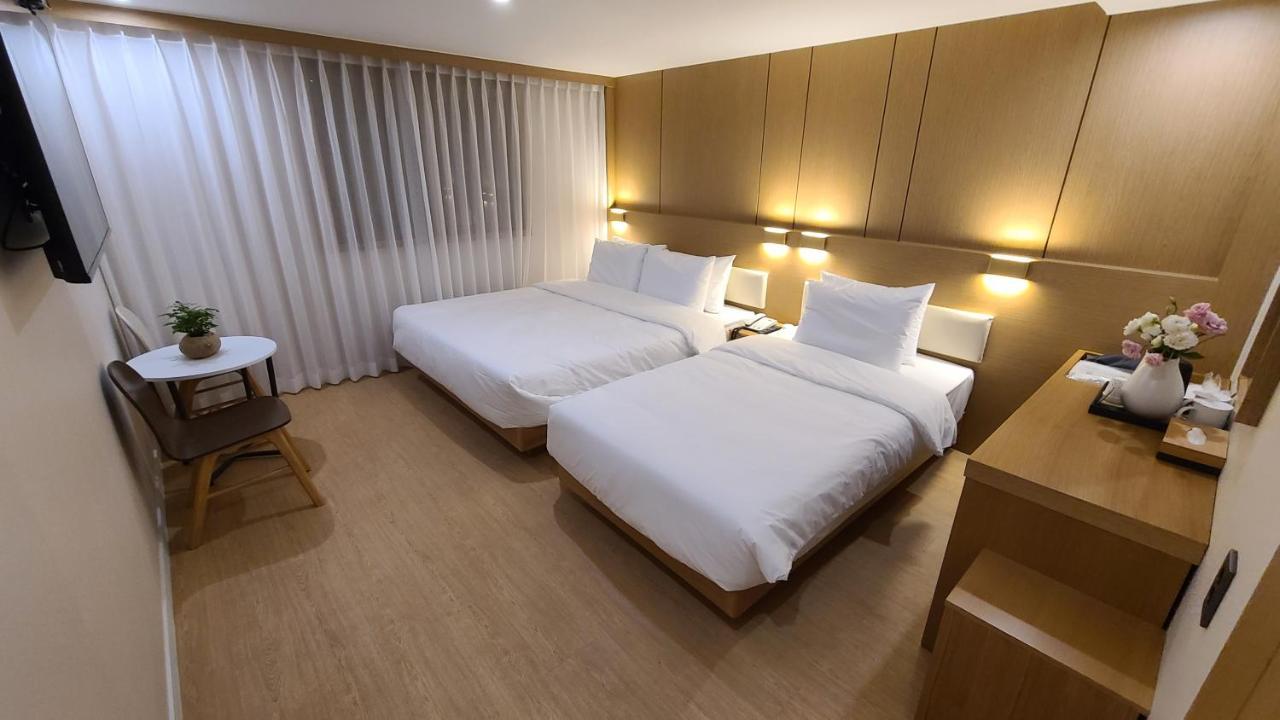 Hotel Andrest Пусан Екстер'єр фото