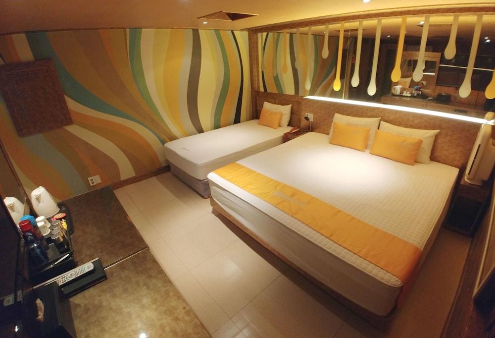 Hotel Andrest Пусан Екстер'єр фото