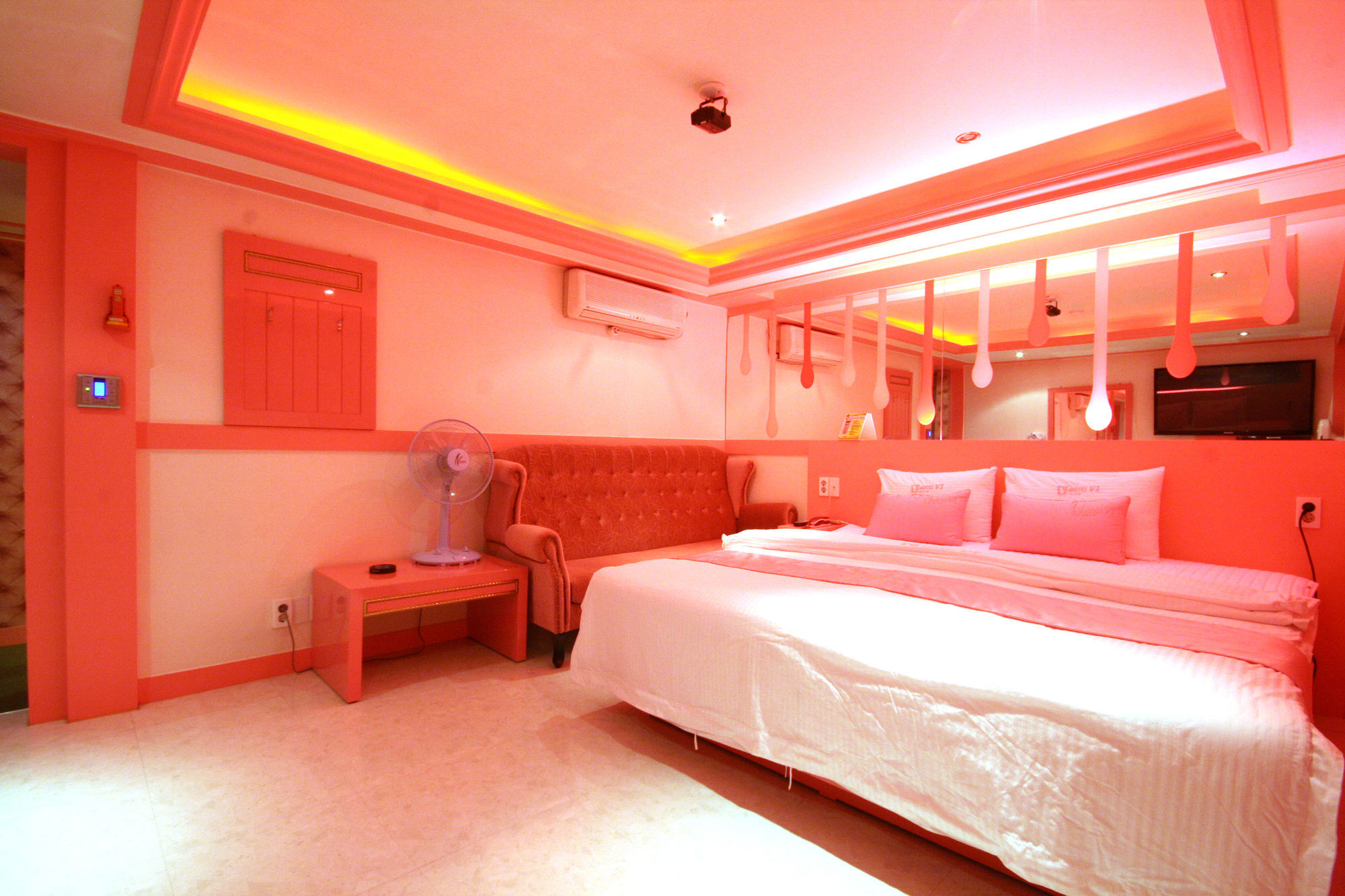 Hotel Andrest Пусан Екстер'єр фото